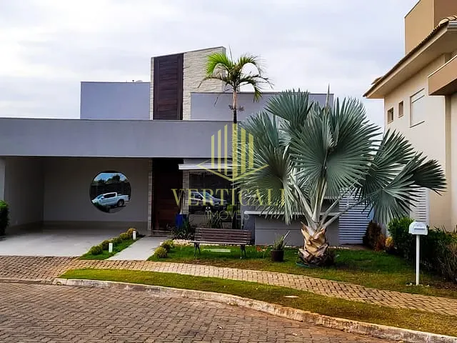 Casa com 363m² 3 quartos e 4 banheiros, à venda, no bairro Ribeirão do Lipa em Cuiabá
