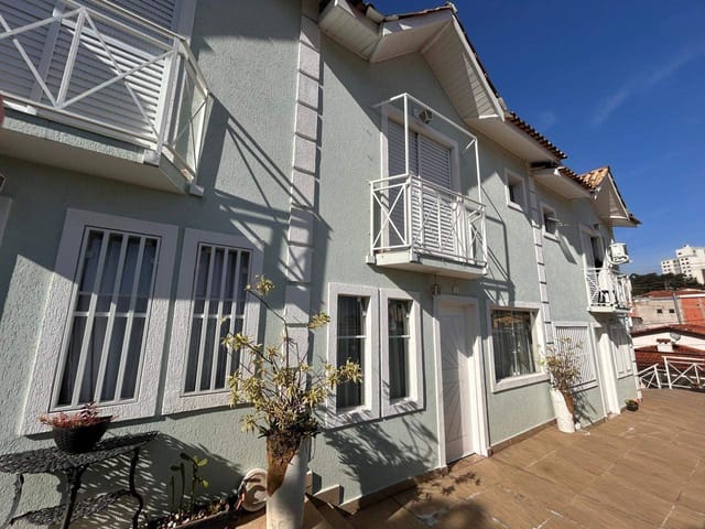 Casa com 121m² 3 quartos e 2 banheiros, à venda, no bairro Jardim Pinheiros em São Paulo