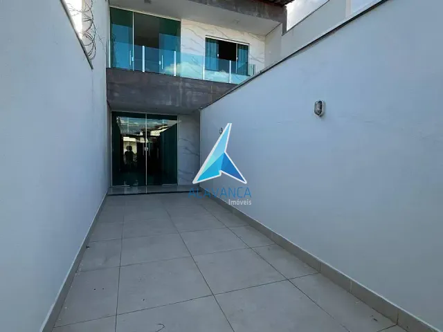 Casa com 180m² 3 quartos e 2 banheiros, para alugar, no bairro Betel em Governador Valadares