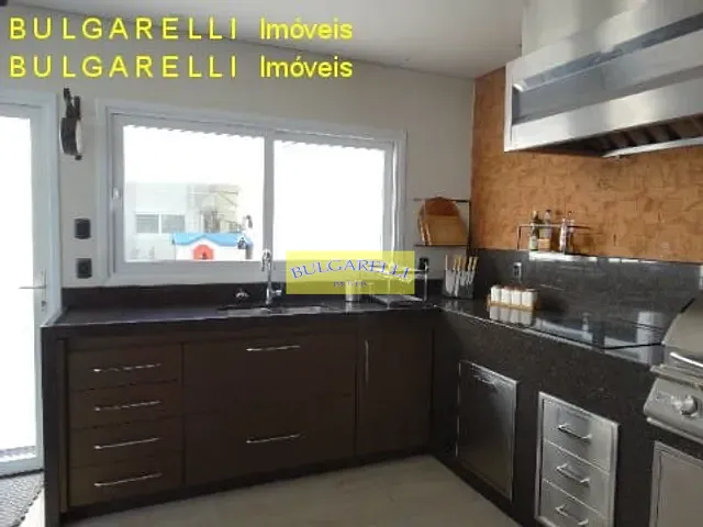 Casa com 720m² 5 quartos e 6 banheiros, à venda, no bairro Ceramica Ibetel em Jundiaí