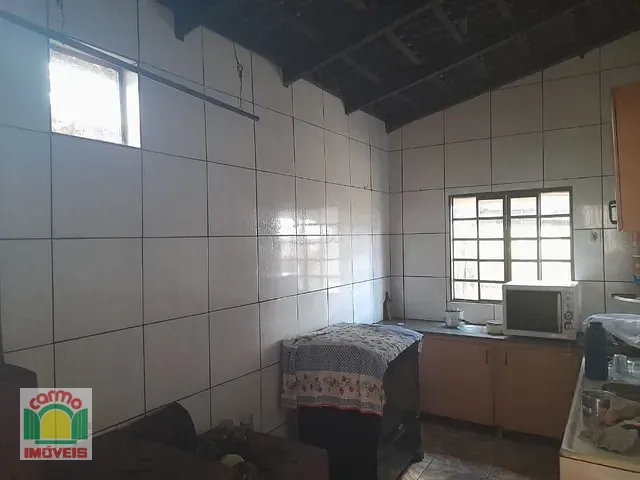 Casa com 408m² 3 quartos e 2 banheiros, à venda, no bairro Vila São Joaquim em Anápolis
