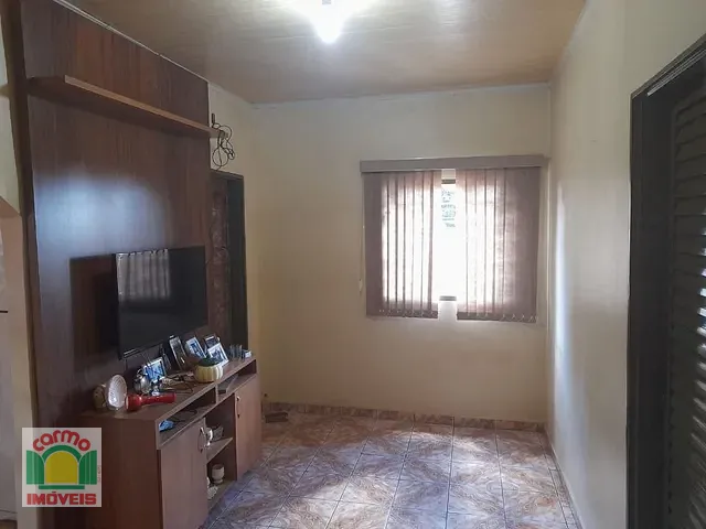 Casa com 408m² 3 quartos e 2 banheiros, à venda, no bairro Vila São Joaquim em Anápolis