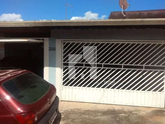 Casa com 250m² 2 quartos e 1 banheiro, à venda, no bairro Jardim São Camilo Novo em Jundiaí