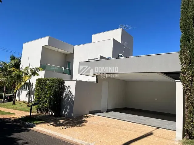 Casa com 395m² 5 quartos e 7 banheiros, à venda, no bairro Damha Residencial Uberaba II em Uberaba