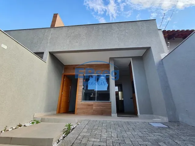 Casa com 125m² 3 quartos e 2 banheiros, à venda, no bairro Jardim Belo Horizonte em Londrina
