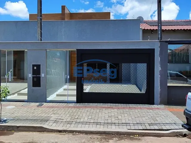 Casa com 125m² 3 quartos e 2 banheiros, à venda, no bairro Jardim Belo Horizonte em Londrina