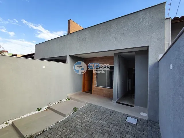 Casa com 125m² 3 quartos e 2 banheiros, à venda, no bairro Jardim Belo Horizonte em Londrina