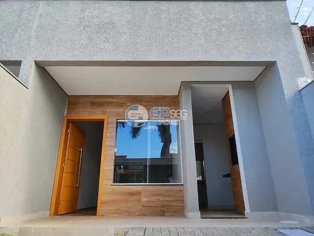 Casa com 125m² 3 quartos e 2 banheiros, à venda, no bairro Jardim Belo Horizonte em Londrina
