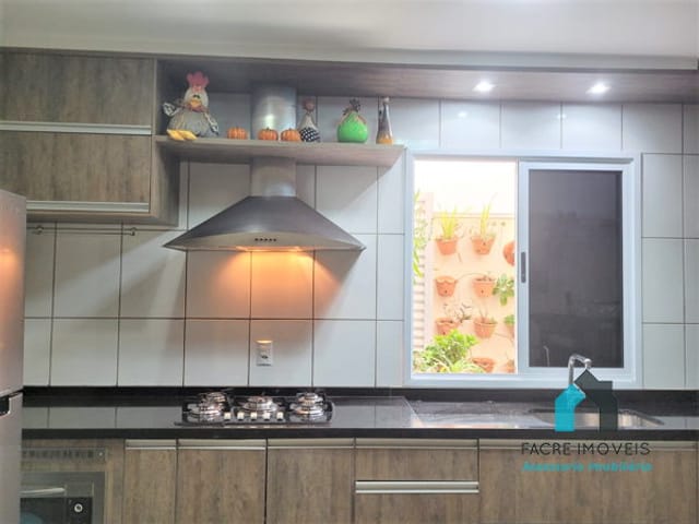 Casa com 230m² 3 quartos e 4 banheiros, à venda, no bairro Santa Cruz II em Cuiabá