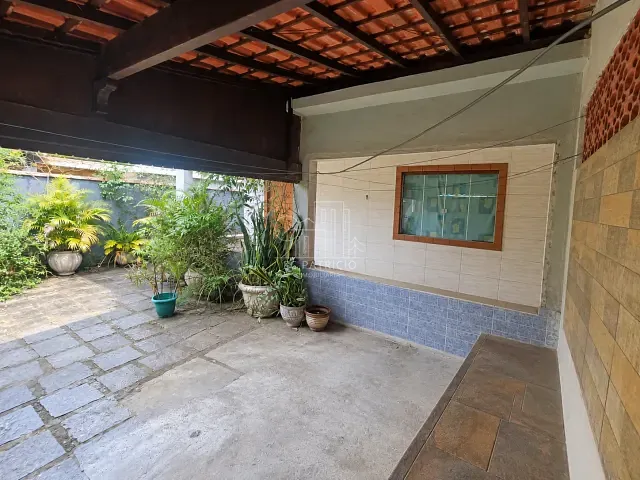 Casa com 500m² 4 quartos e 3 banheiros, à venda, no bairro Parada Modelo em Guapimirim