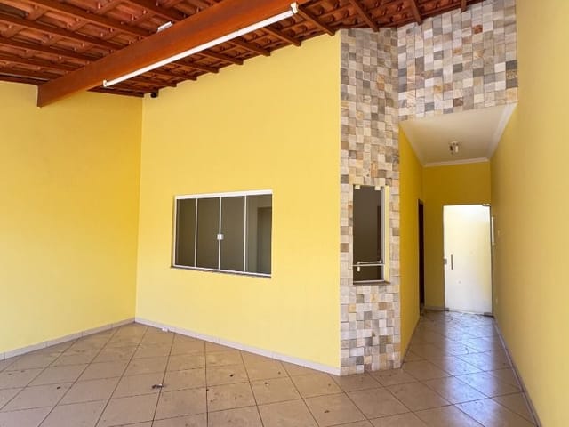 Casa 3 quartos e 1 banheiro, para alugar, no bairro Centro em Tatuí