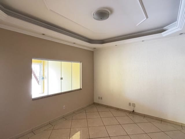 Casa 3 quartos e 1 banheiro, para alugar, no bairro Centro em Tatuí