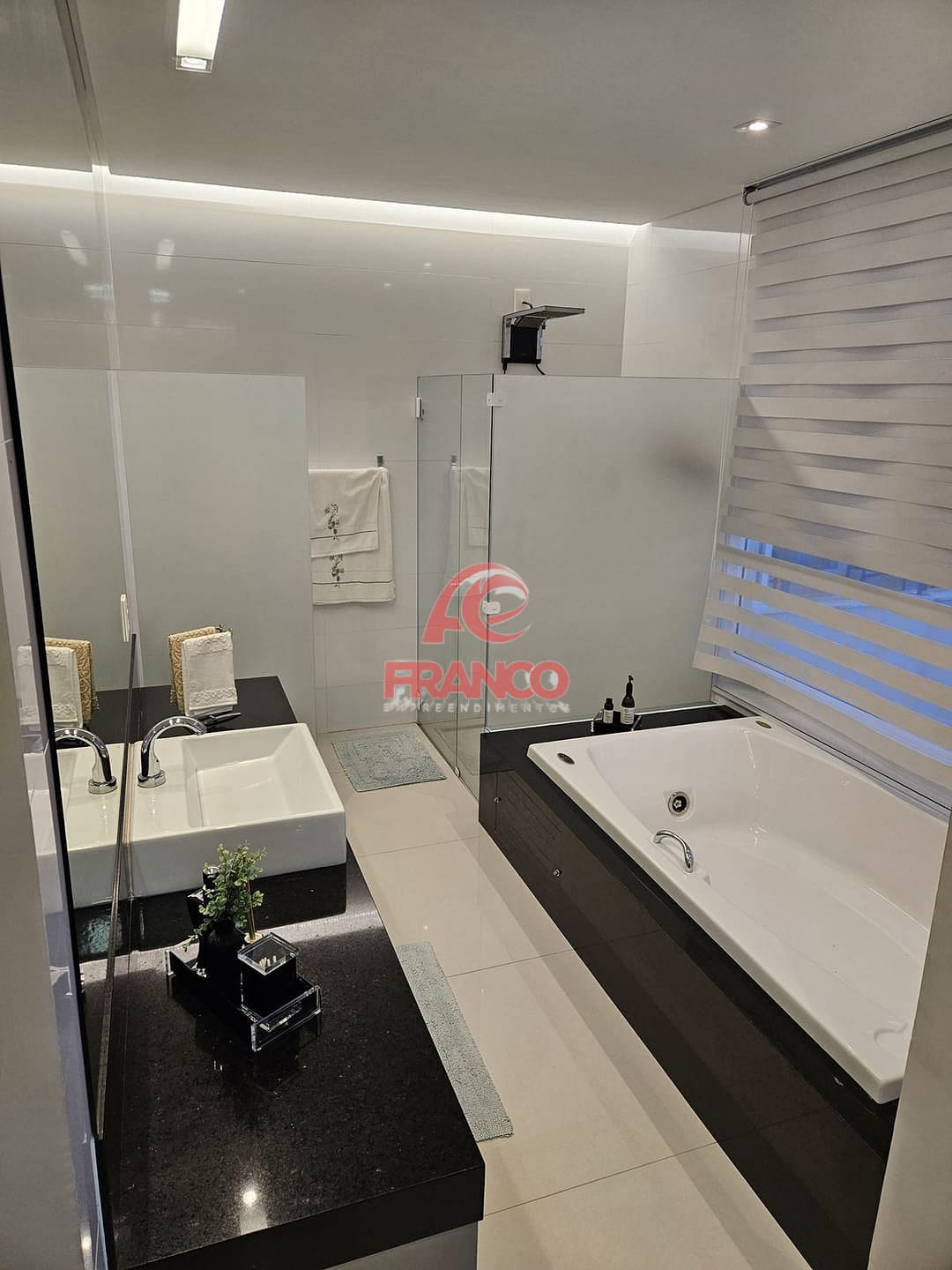 Casa, 3 quartos, 386 m² - Foto 25