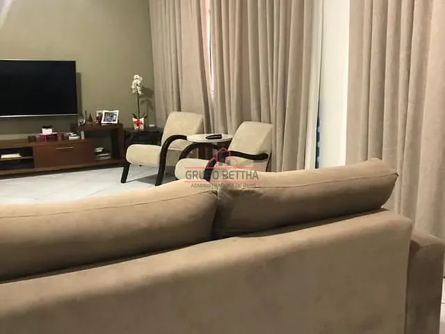 Casa com 225m² 3 quartos e 2 banheiros, à venda, no bairro Vila Morellato em Barueri