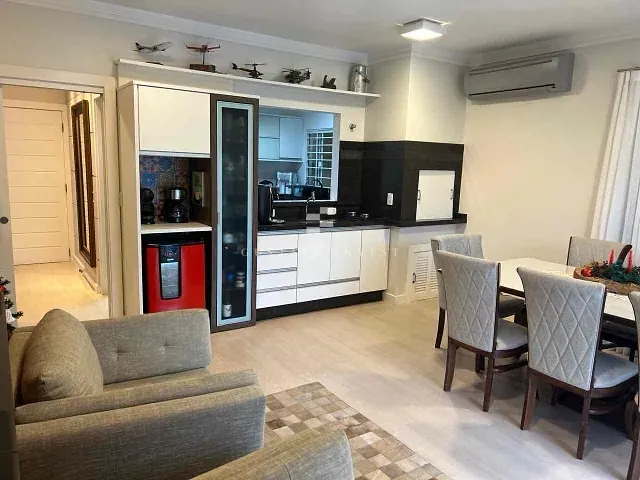 Casa com 396m² 3 quartos e 4 banheiros, à venda, no bairro São Luiz em Brusque