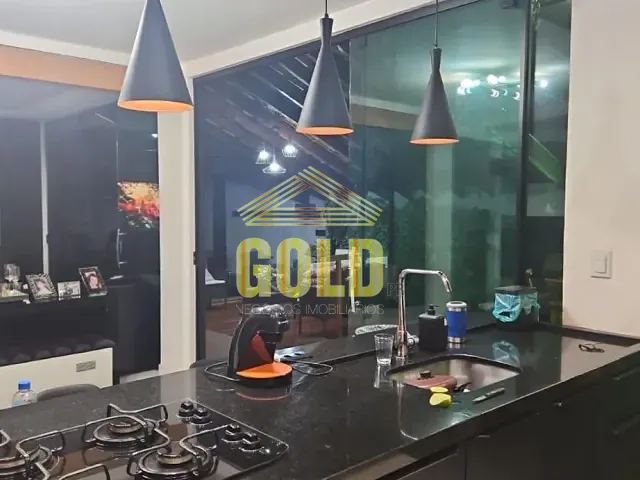 Casa com 325m² 2 quartos e 2 banheiros, à venda ou para alugar, no bairro Esperança em Londrina