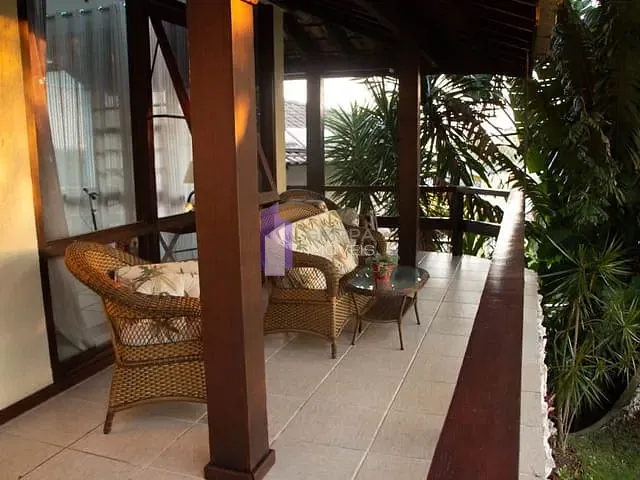 Casa com 1006m² 4 quartos e 5 banheiros, à venda, no bairro Camboinhas em Niterói