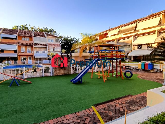 Casa 4 quartos e 5 banheiros, à venda, no bairro Recreio dos Bandeirantes em Rio de Janeiro