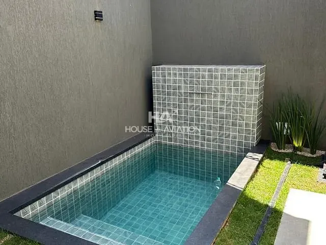 Casa com 210m² 3 quartos e 3 banheiros, à venda, no bairro Jardim Atlântico em Goiânia