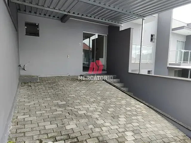 Casa 2 quartos e 3 banheiros, para alugar, no bairro Itoupava Norte em Blumenau