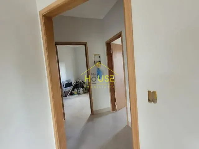 Casa com 214m² 2 quartos e 2 banheiros, à venda, no bairro Jardim Portal dos Lagos em Votuporanga