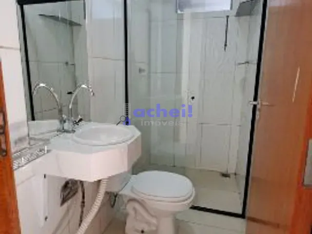 Casa 2 quartos e 2 banheiros, para alugar, no bairro Jardim Residencial Sunflower em Rondonópolis