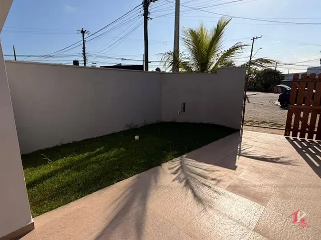 Casa 2 quartos e 2 banheiros, à venda, no bairro Sabaúna em Itanhaém