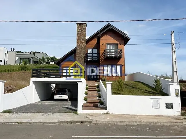 Casa com 170m², à venda, no bairro São Paulo em Concórdia