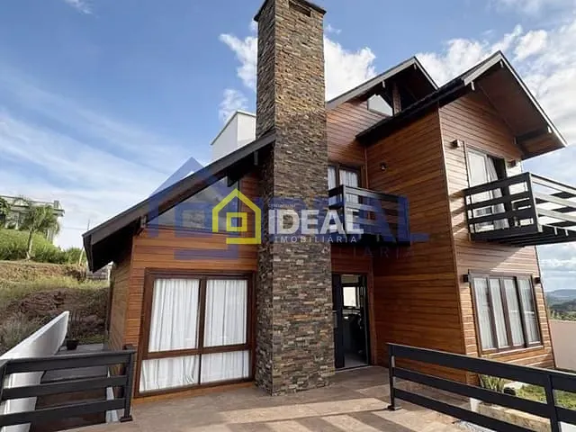 Casa com 170m², à venda, no bairro São Paulo em Concórdia