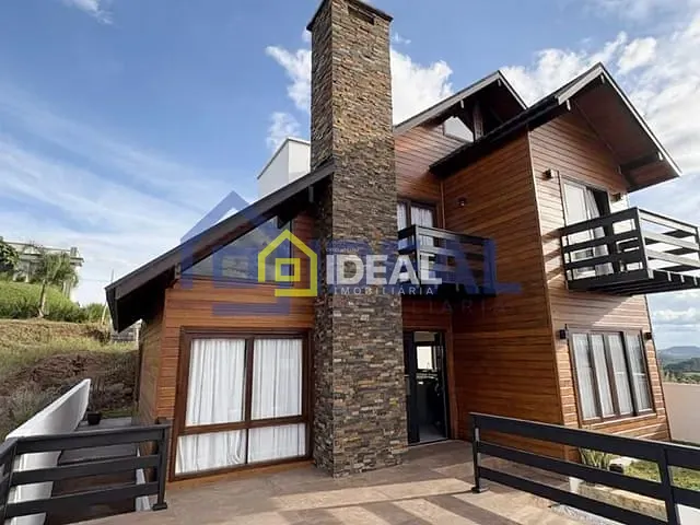 Casa com 170m², à venda, no bairro São Paulo em Concórdia