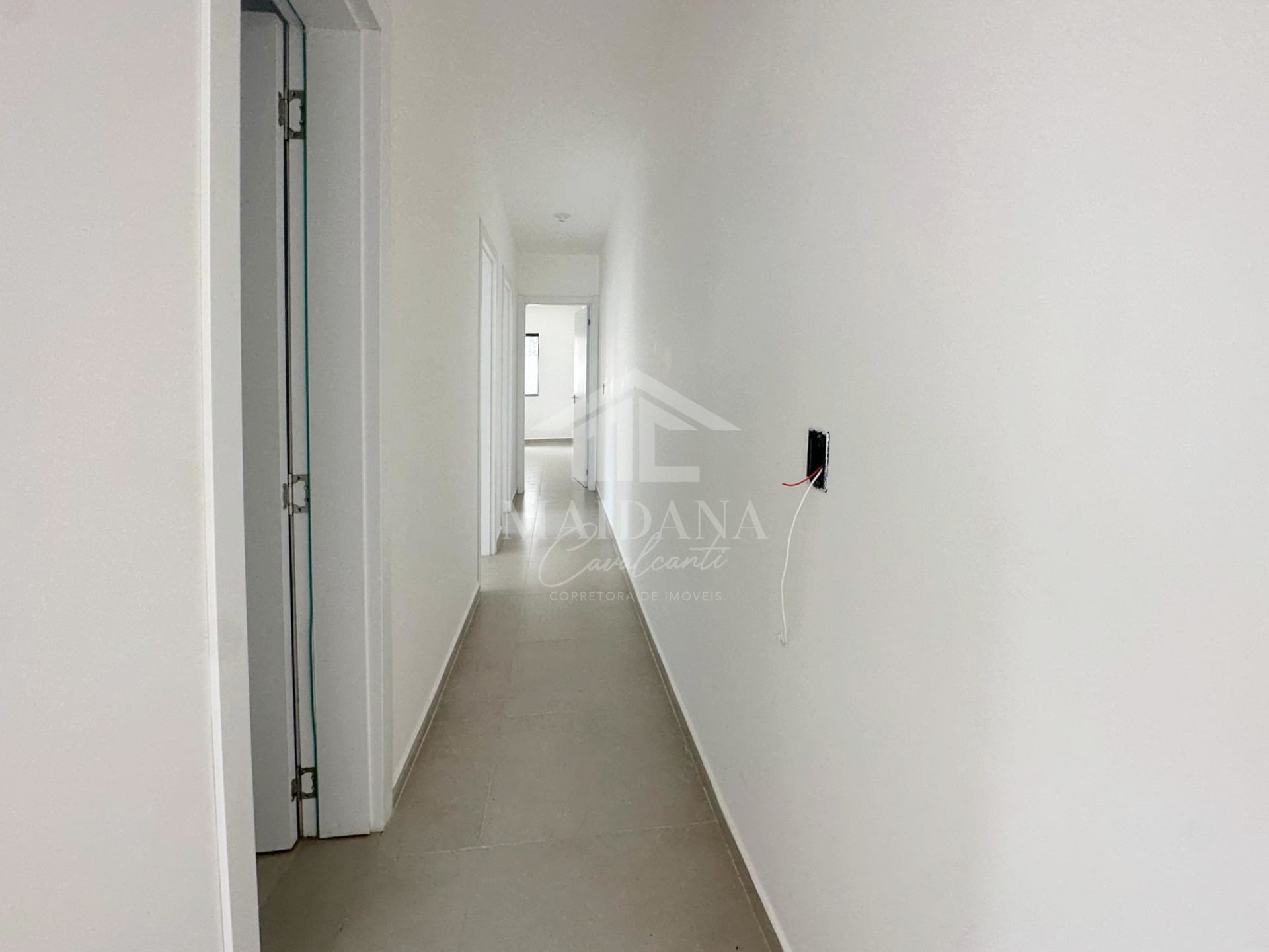 Casa à venda com 3 quartos, 82m² - Foto 10