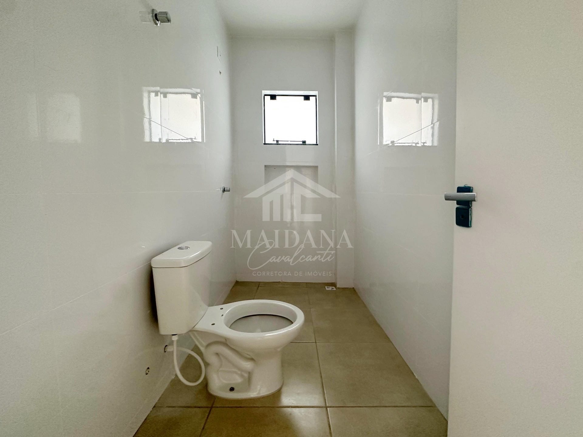 Casa à venda com 3 quartos, 82m² - Foto 11