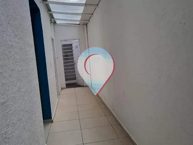 Casa à venda ou para alugar, no bairro Jardim Pitangueiras I em Jundiaí