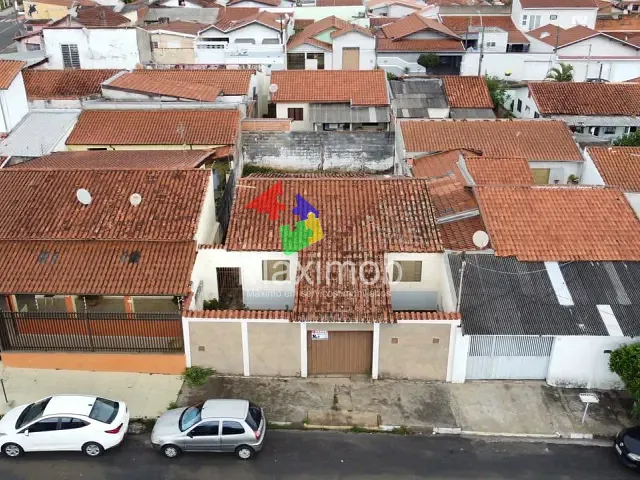 Casa com 200m² 3 quartos e 1 banheiro, à venda, no bairro Vila Penha do Rio do Peixe em Itapira