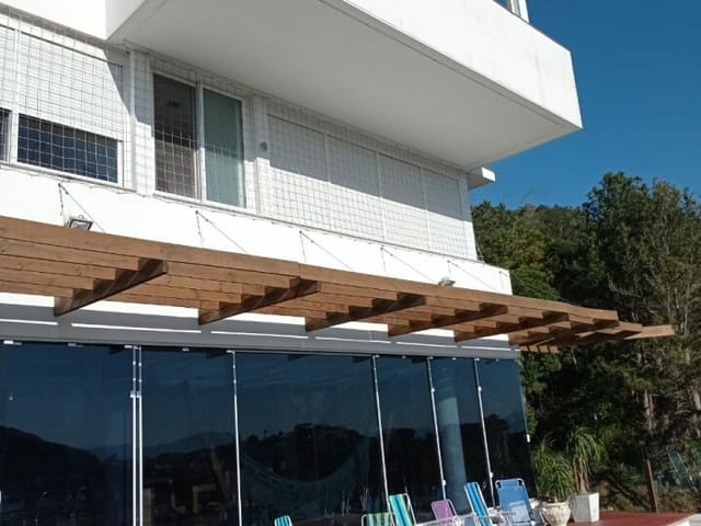 Casa com 800m² 5 quartos e 6 banheiros, à venda, no bairro Santo Antônio de Lisboa em Florianópolis