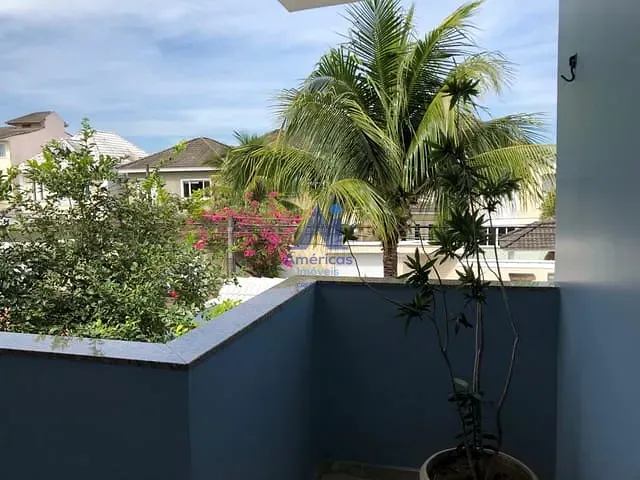 Casa com 300m² 4 quartos e 4 banheiros, à venda, no bairro Vargem Pequena em Rio de Janeiro