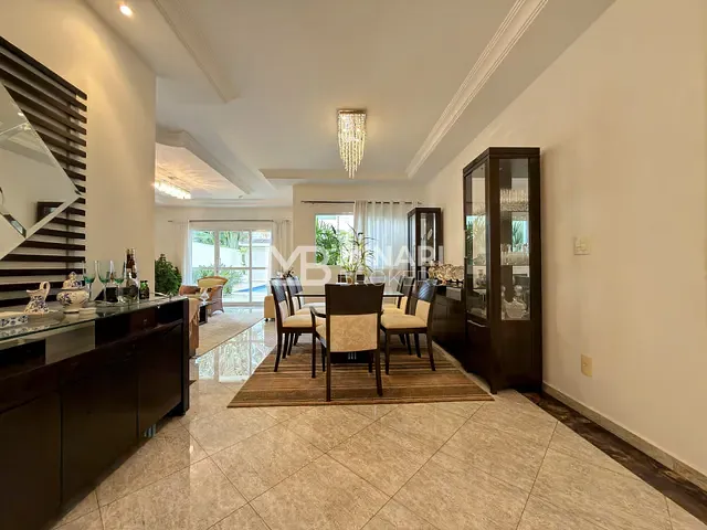 Casa 4 quartos e 6 banheiros, para alugar, no bairro Tamboré em Santana de Parnaíba