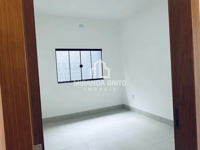 Casa com 195m² 3 quartos e 2 banheiros, à venda, no bairro Parque Hayala em Aparecida de Goiânia