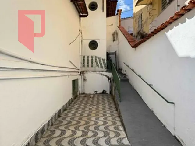 Casa com 180m², para alugar, no bairro Cachoeirinha em Belo Horizonte