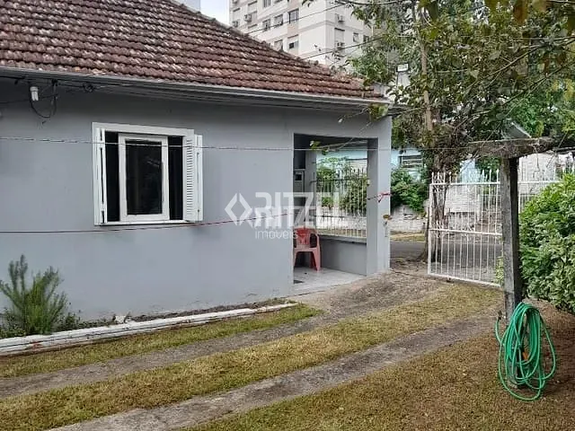 Casa com 350m² 1 quarto e 1 banheiro, à venda, no bairro Guarani em Novo Hamburgo