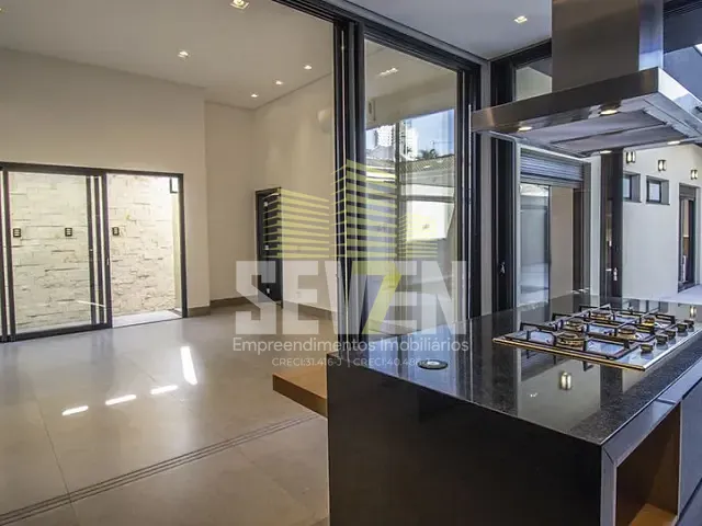 Casa com 360m² 3 quartos e 5 banheiros, à venda, no bairro Vila Aviação em Bauru