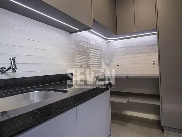 Casa com 360m² 3 quartos e 5 banheiros, à venda, no bairro Vila Aviação em Bauru