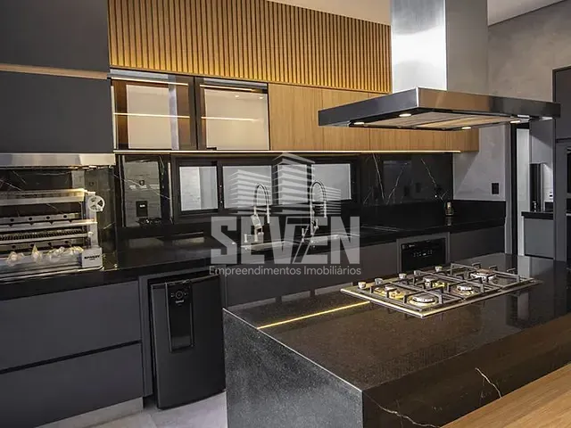 Casa com 360m² 3 quartos e 5 banheiros, à venda, no bairro Vila Aviação em Bauru