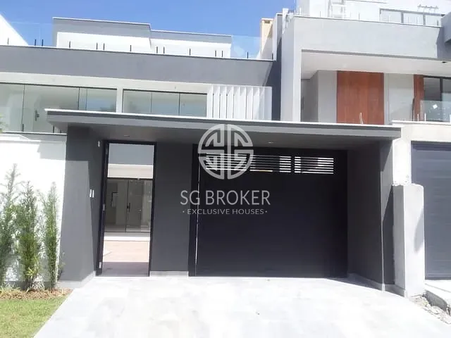 Casa com 245m² 3 quartos e 5 banheiros, à venda, no bairro Recreio dos Bandeirantes em Rio de Janeiro