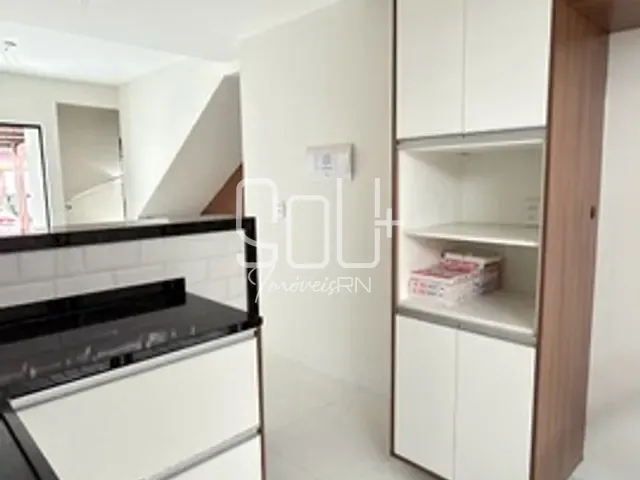Casa 2 quartos e 2 banheiros, à venda, no bairro Parque das Árvores em Parnamirim