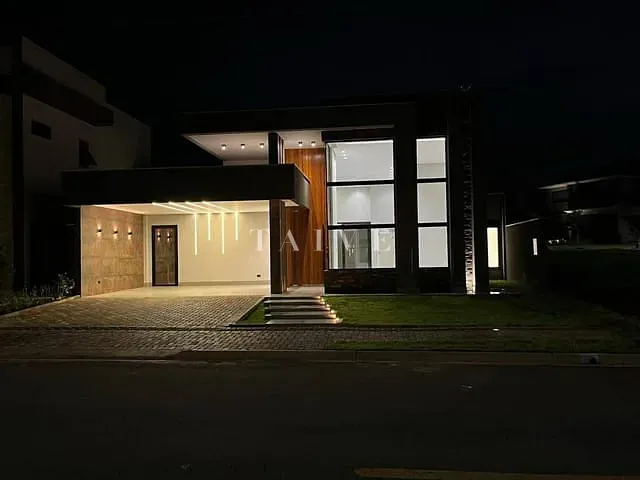 Casa com 300m² 3 quartos e 4 banheiros, à venda, no bairro Loteamento Residencial Portal do Lago em Cambé