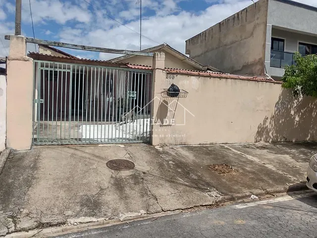 Casa com 211m² 3 quartos e 2 banheiros, à venda, no bairro Costeira em Araucária