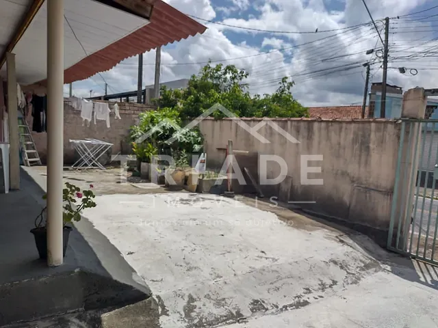 Casa com 211m² 3 quartos e 2 banheiros, à venda, no bairro Costeira em Araucária