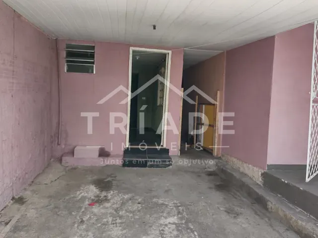 Casa com 211m² 3 quartos e 2 banheiros, à venda, no bairro Costeira em Araucária