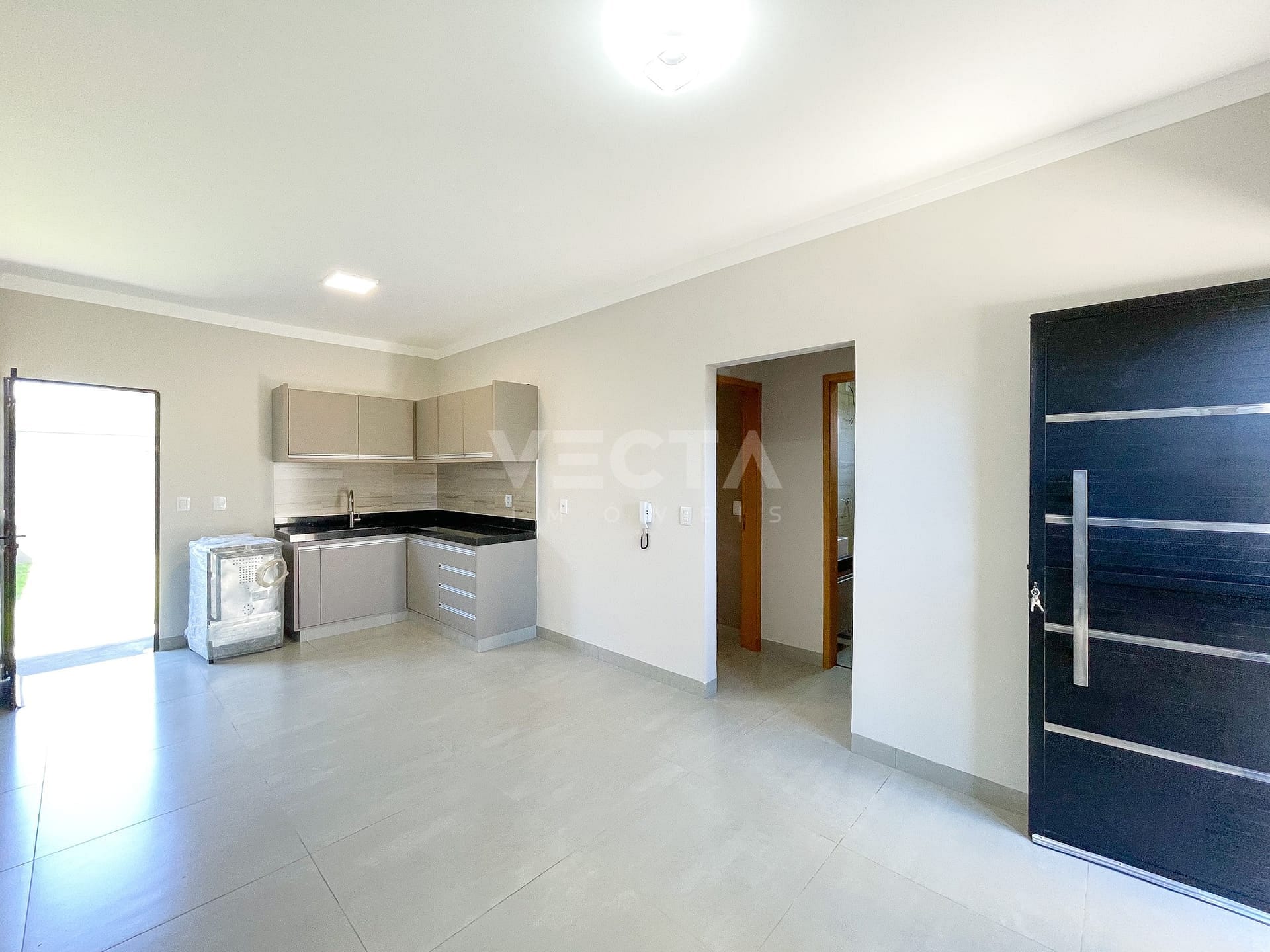 Casa à venda com 2 quartos, 55m² - Foto 1